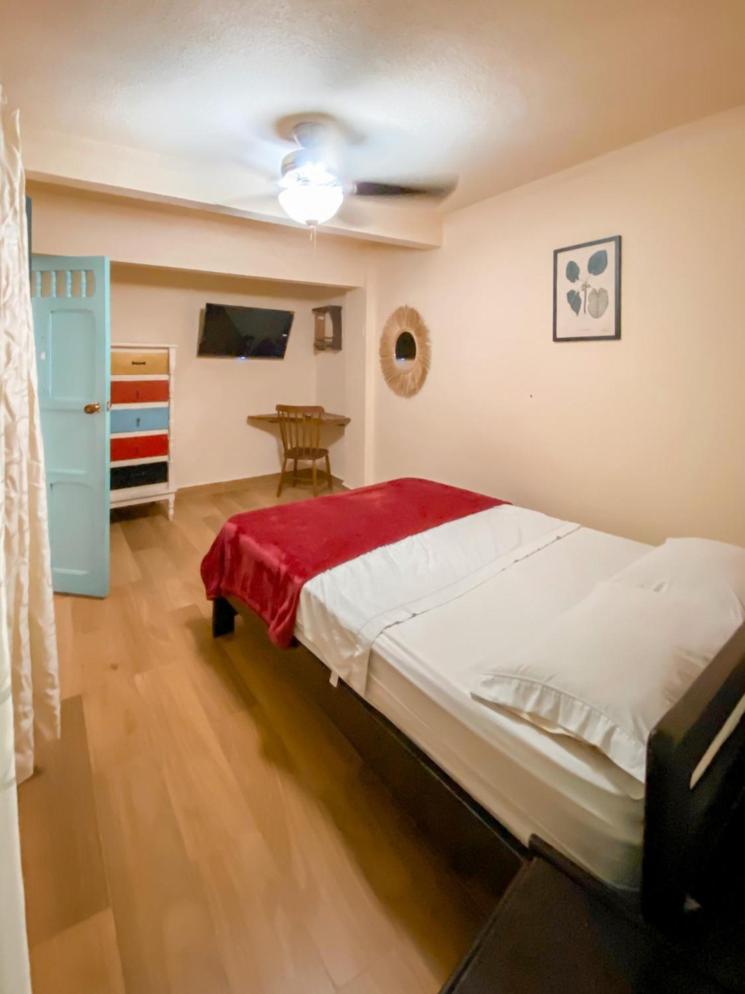 La Rosa Nautica Hostel Guaduas Room photo